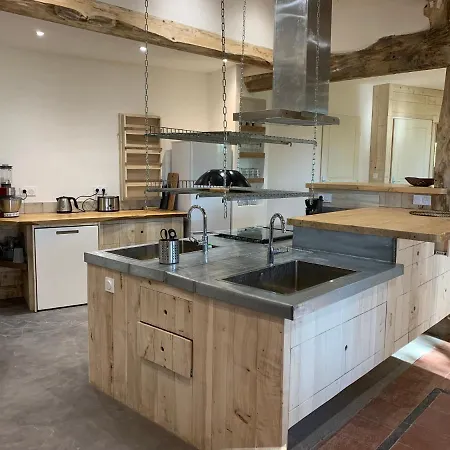 Les De Fallot Pour 15 Personnes - Piscine Naturelle Ferienhaus
