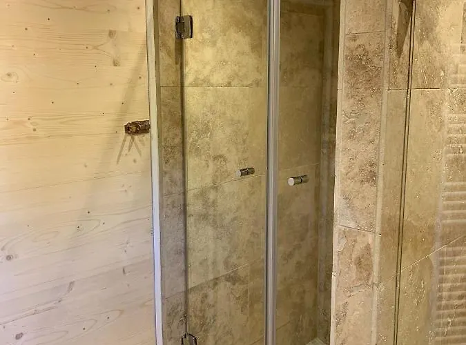 Les De Fallot Pour 15 Personnes - Piscine Naturelle L'isle-Bouzon